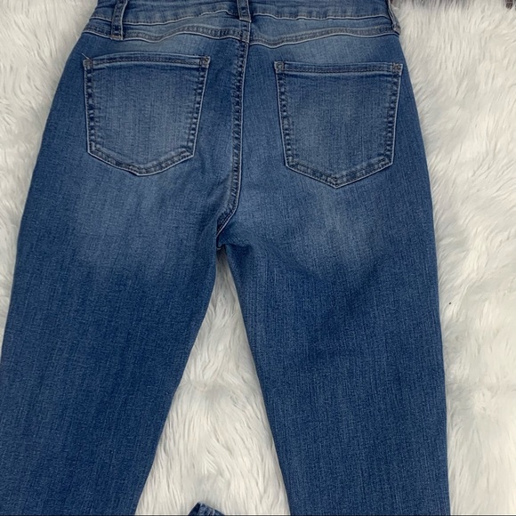 Sincerely Jules Distressed Light Wash Jeans Size 3 / 26 - Picture 4 of 5